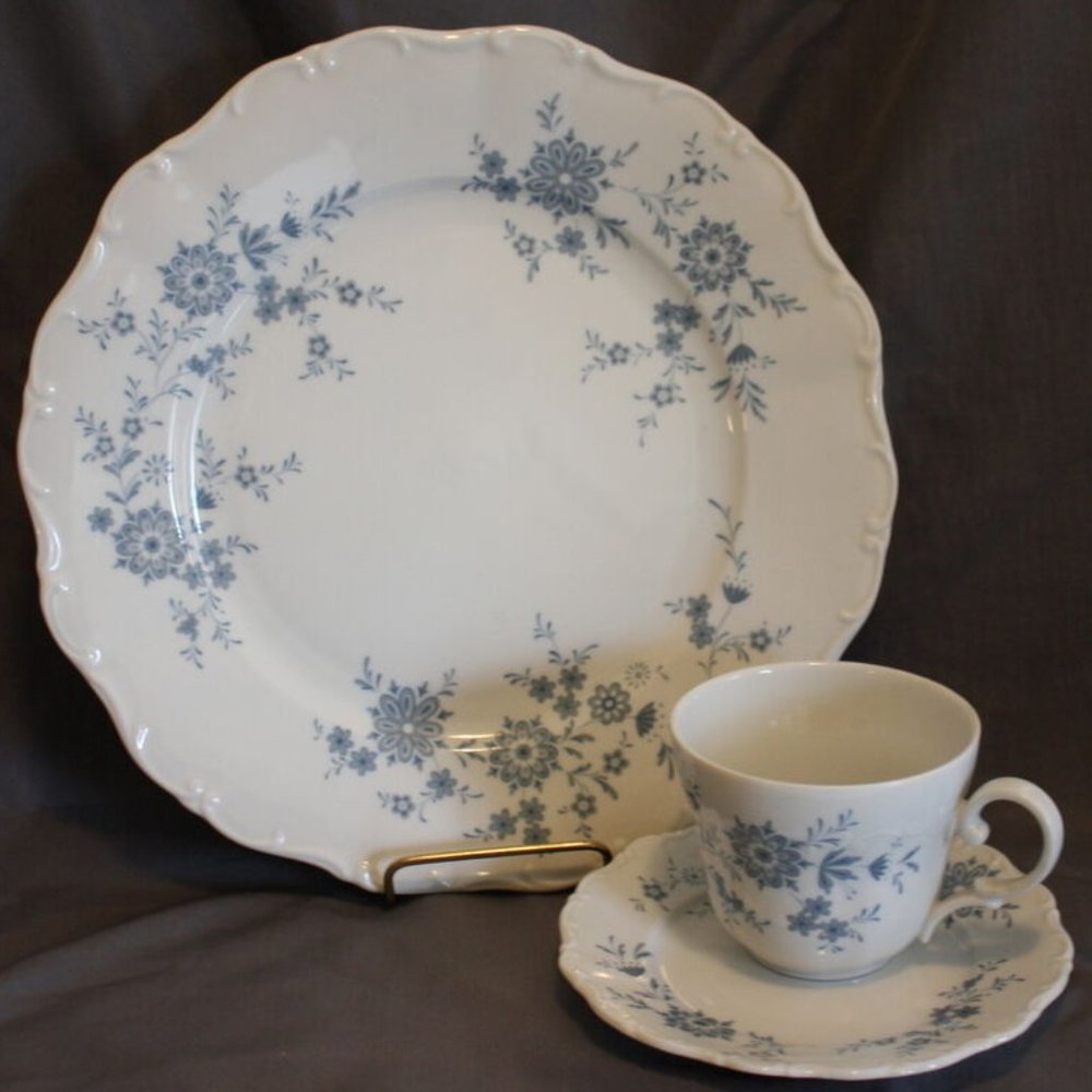 Seltmann Weiden Bavarian Blue Porcelain Set 3